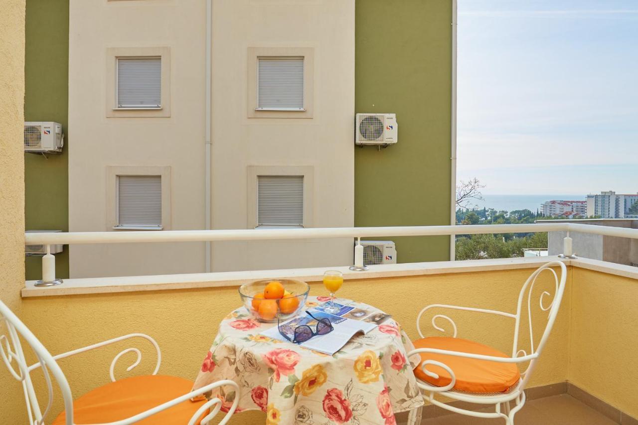 Apartments Zelic Tucepi Ngoại thất bức ảnh